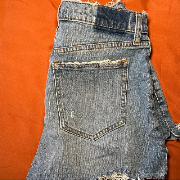 high rise cut-off short - Picture 5 of 6